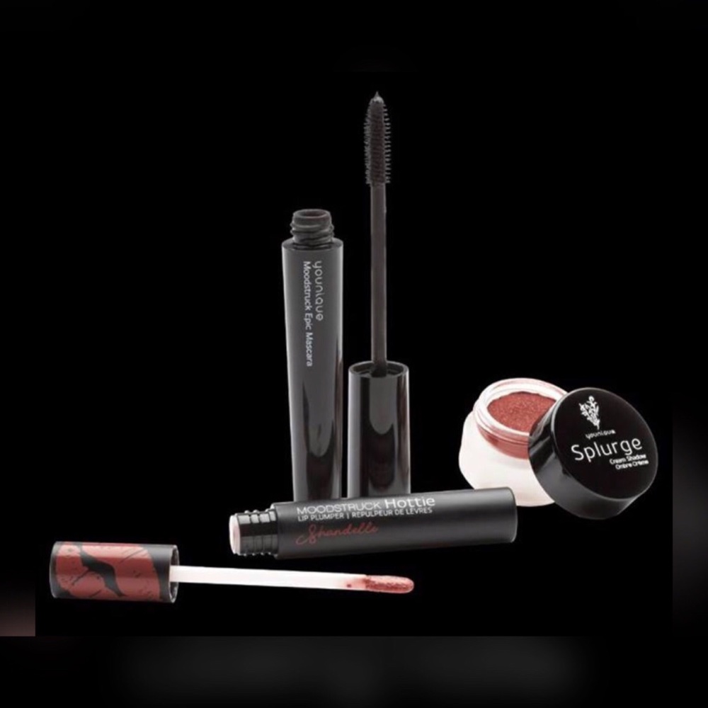 Younique Bundle
